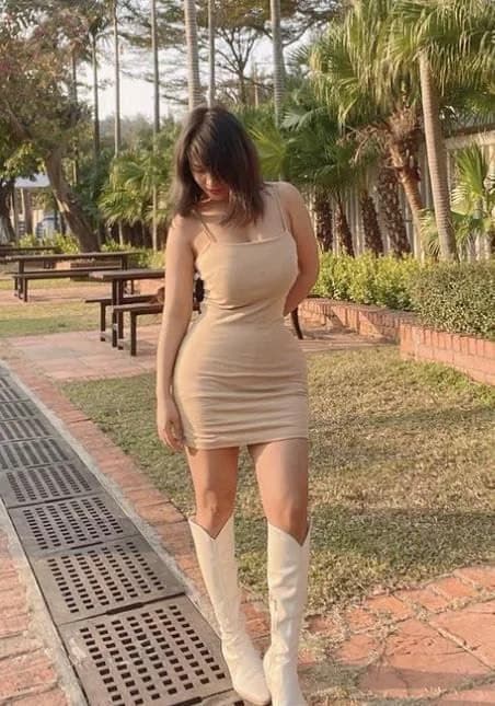 tricia — escort in Adelaide